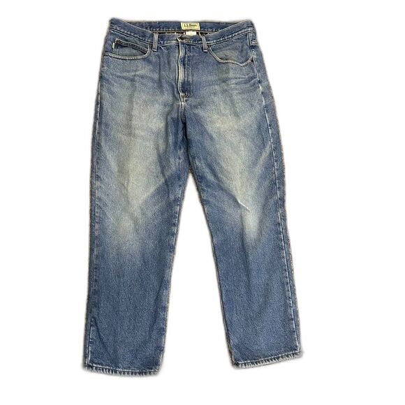 L.L. Bean Medium Wash Classic Fit Flannel-Lined Straight Leg Jeans Size 36 X 29 - Picture 2 of 16